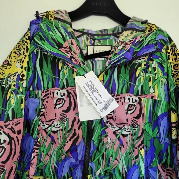 Rare GUCCI Windbreaker Bengal Tiger Jacket Size Medium EU 38 | US 8 - Picture 5 of 16
